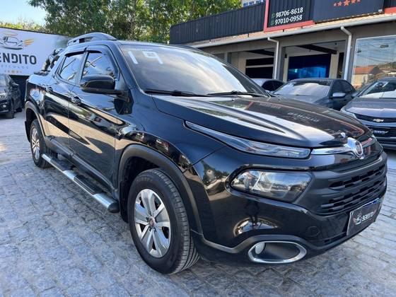 FIAT TORO 1.8 16V EVO FLEX FREEDOM AT6 FIAT TORO 1.8 16V EVO FLEX FREEDOM AT6